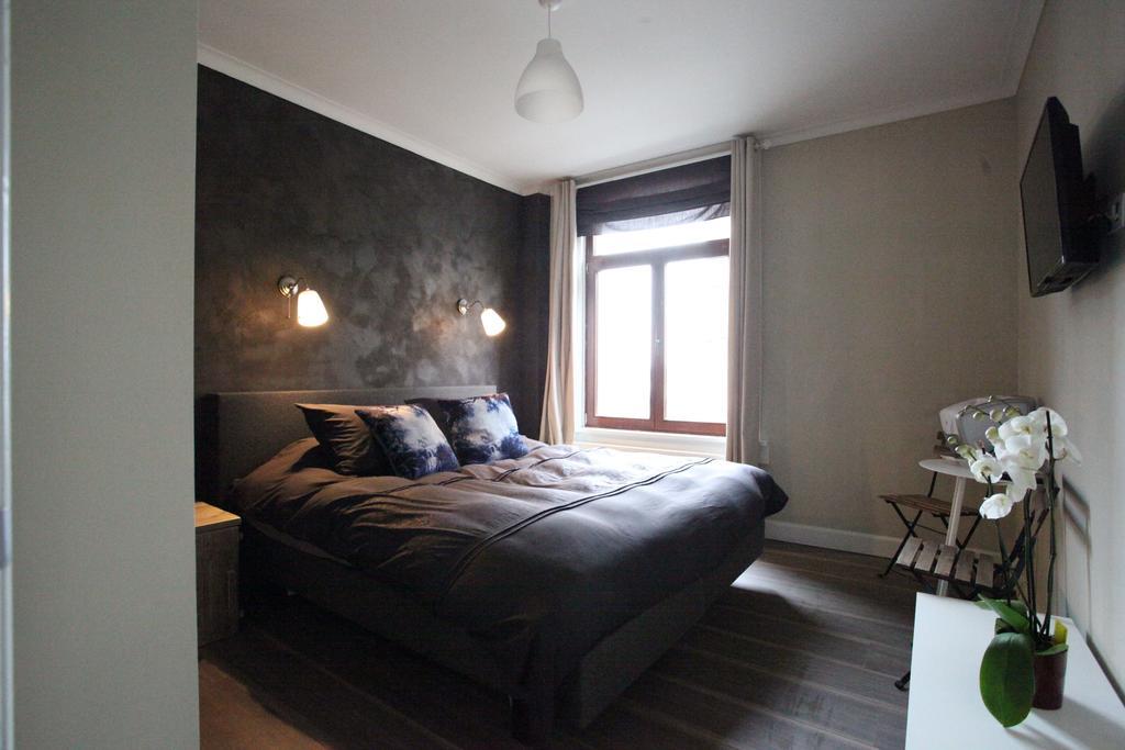 B&B Sablon Антверпен Стая снимка
